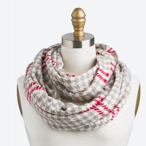 LOOK BY M Chloe Houndstooth Infinity Scarf